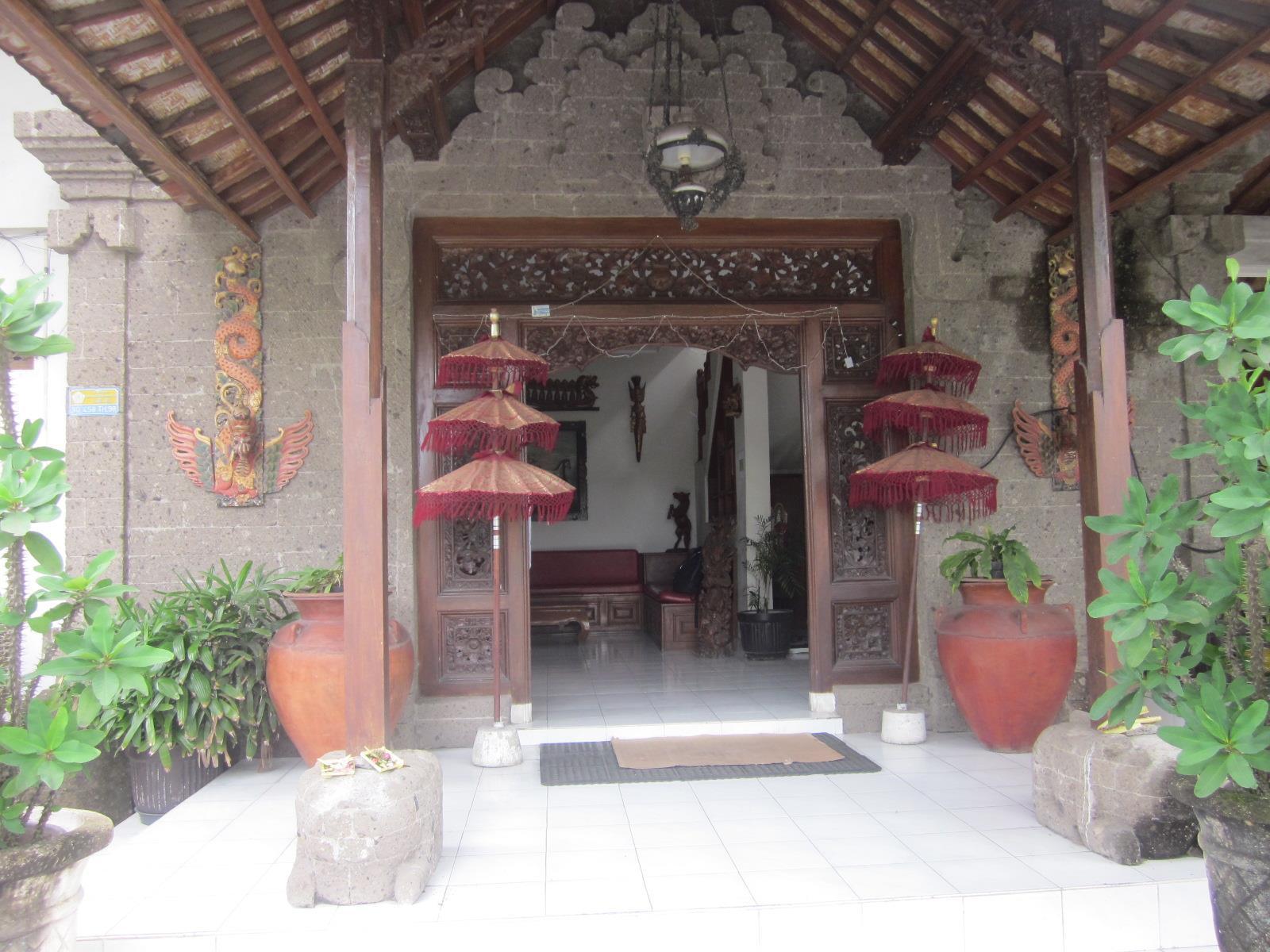 Hotel Bali Warma Denpasa Buitenkant foto