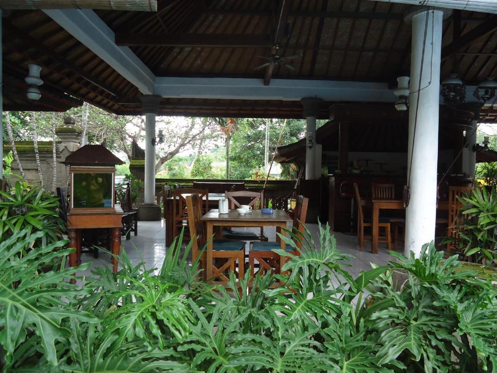 Hotel Bali Warma Denpasa Buitenkant foto