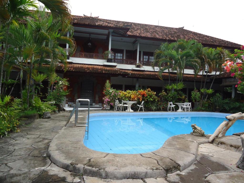 Hotel Bali Warma Denpasa Buitenkant foto