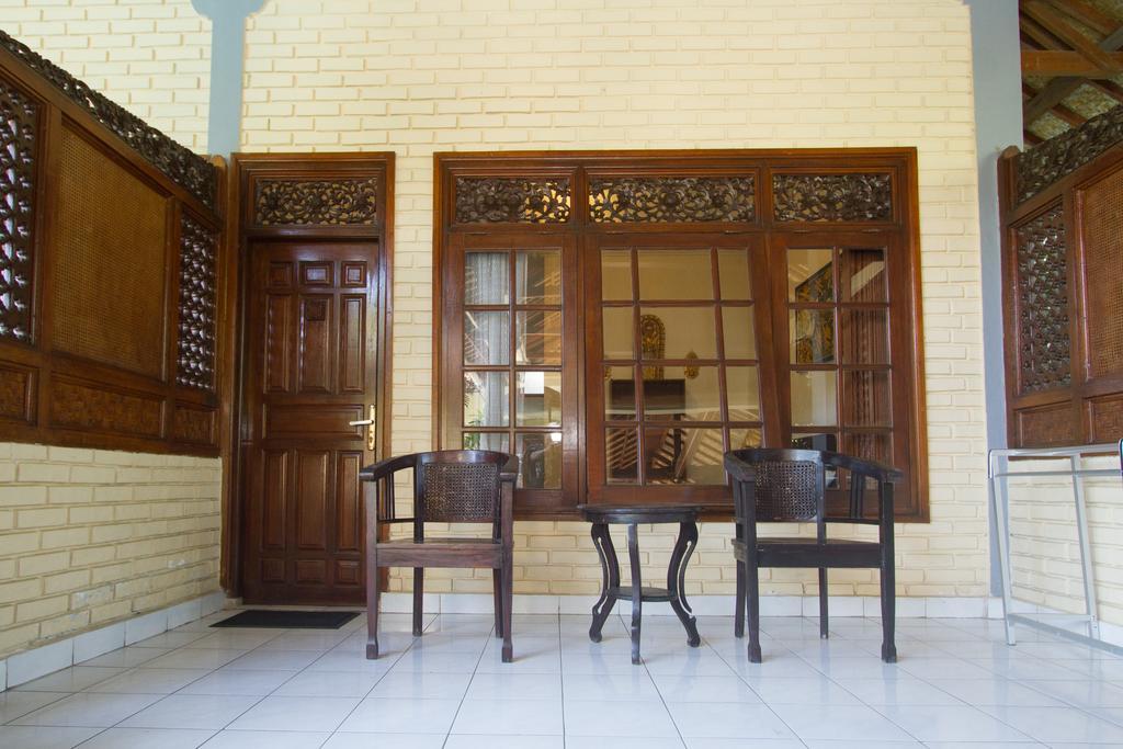 Hotel Bali Warma Denpasa Buitenkant foto