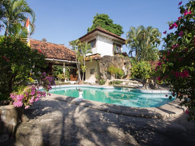 Hotel Bali Warma Denpasa Buitenkant foto